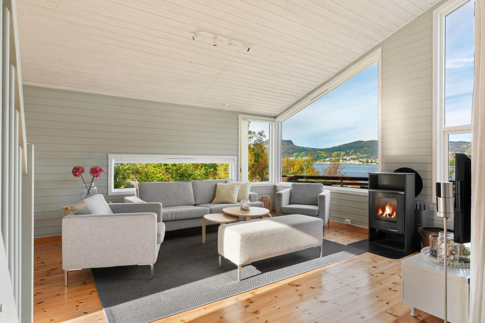 Charming House Located By The Fjord With The Pultpitrock Within Short Distance Villa Jørpeland Eksteriør bilde